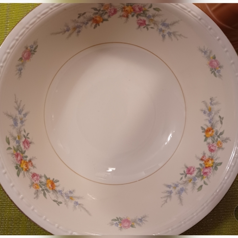 Homer Laughlin China Eggshell Georgian Bowl